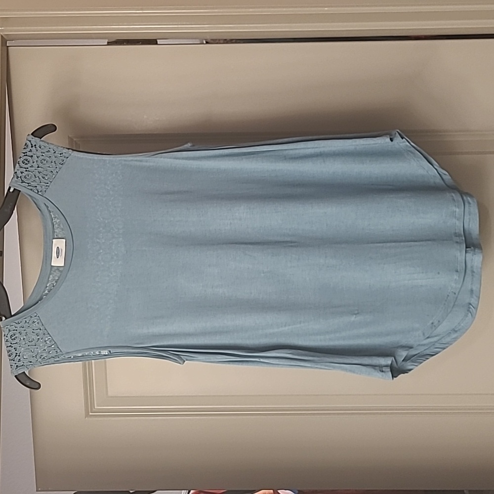 Old Navy tank top